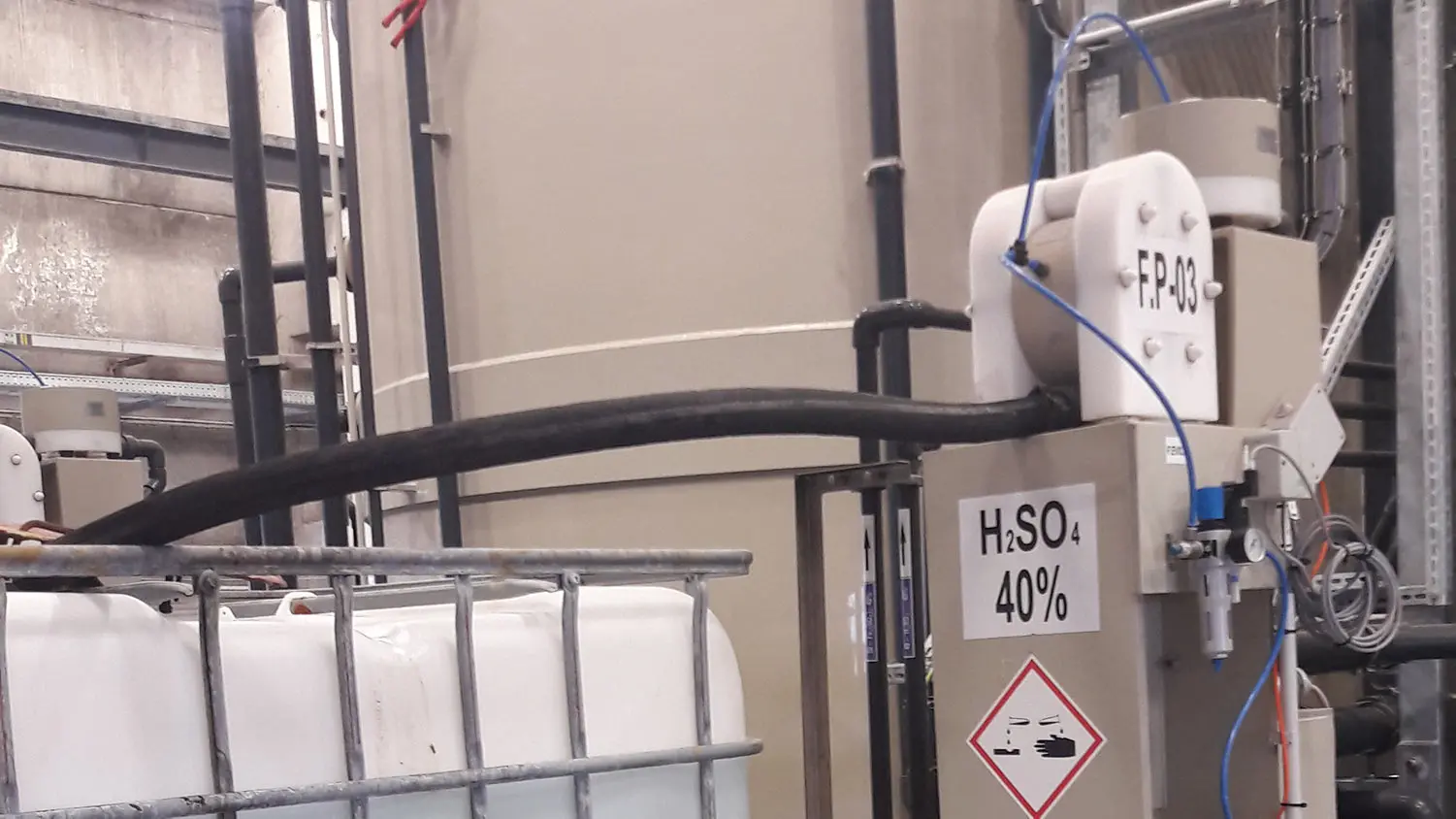 Industrielle Membranpumpe für sicheres Schlammmanagement