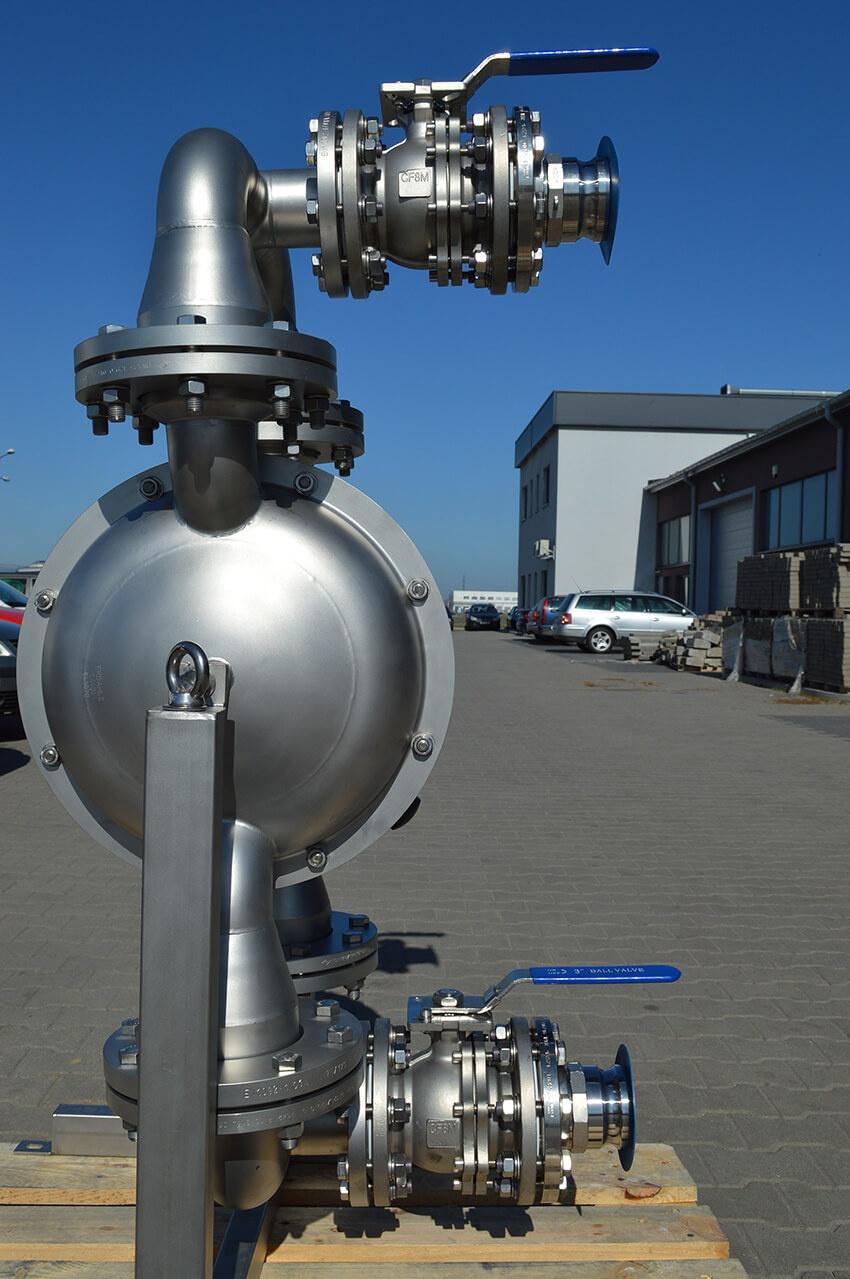 Diaphragm pump for unloading IBC 2