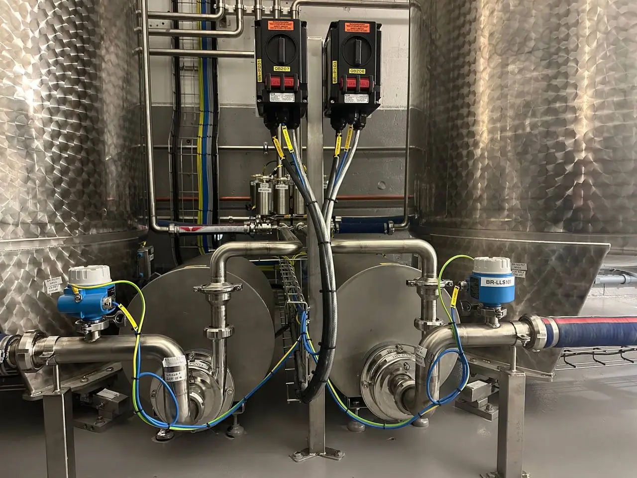 Tapflo-centrifugalpumper i en komplet unit