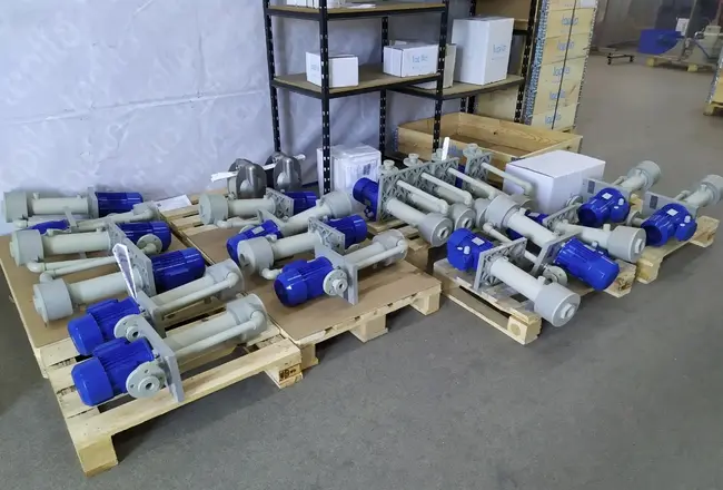 Centrifugal pump CTV25 for chemical regeneration and filtration system
