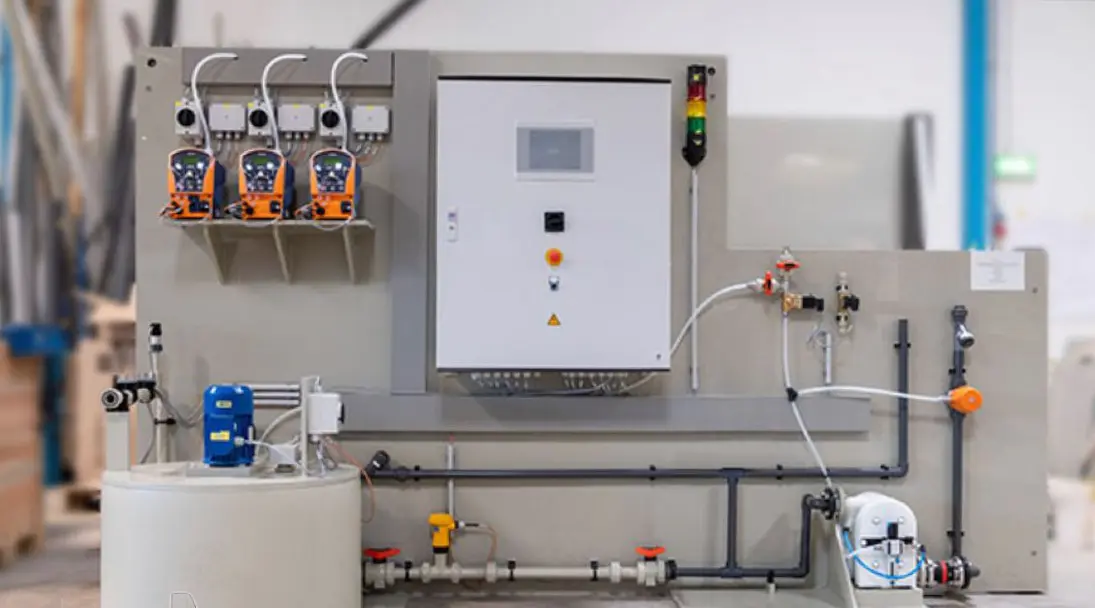 system regeneracji chemicznej i filtracji do obróbki powierzchni metalowych