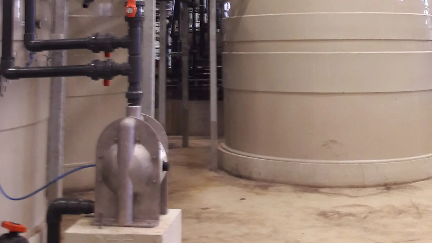 Metalowa pompa membranowa do transportu chemikaliów